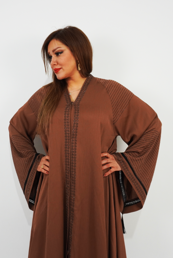 Brown Zoom Abaya - Image 3