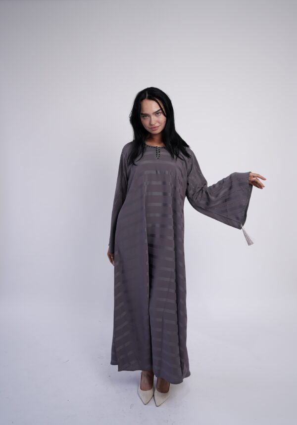 Lina Twilight Striped Abaya - Image 4