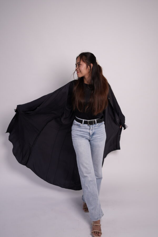 Haya Deep Flow Abaya - Image 7