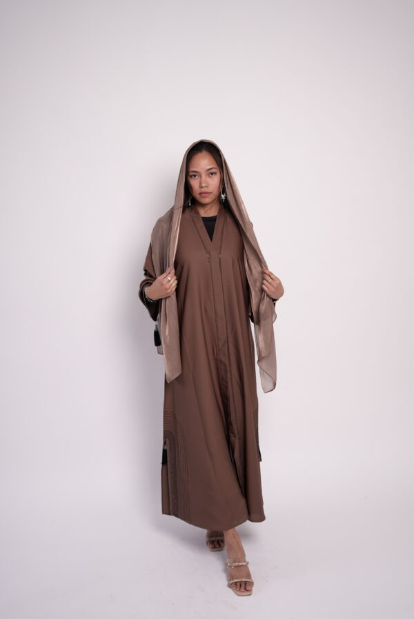 Amira Glow Abaya - Image 2