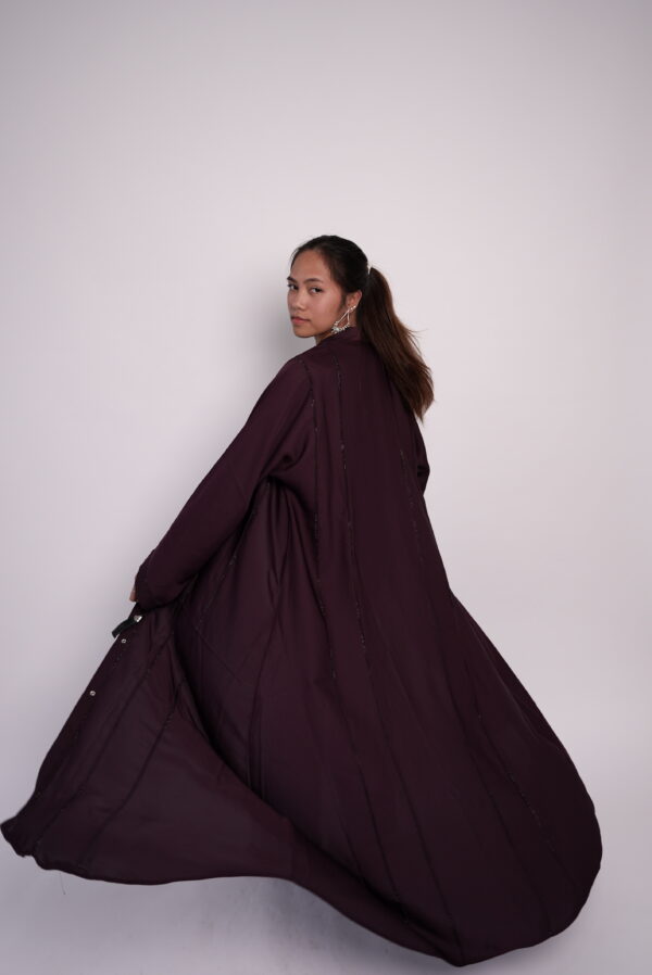 Haya Deep Flow Abaya - Image 9