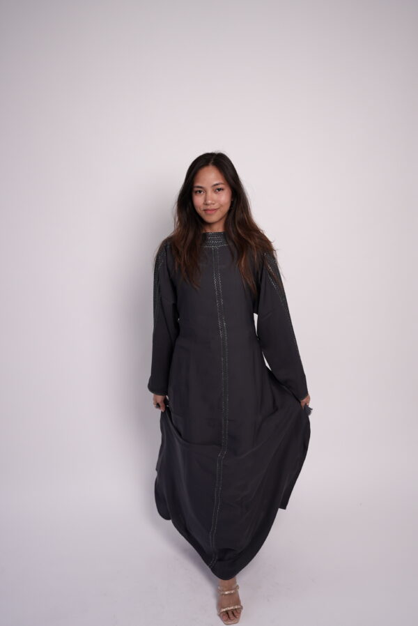 Noor Luxe Abaya - Image 5
