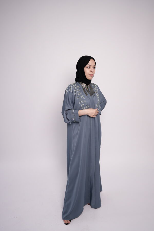 Zahra Bloom Abaya - Image 2