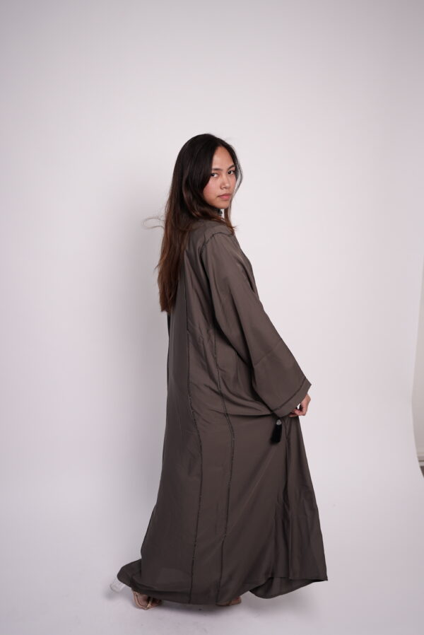 Haya Deep Flow Abaya - Image 6