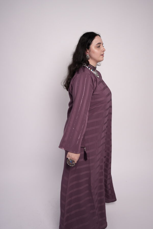 Lina Twilight Striped Abaya - Image 3