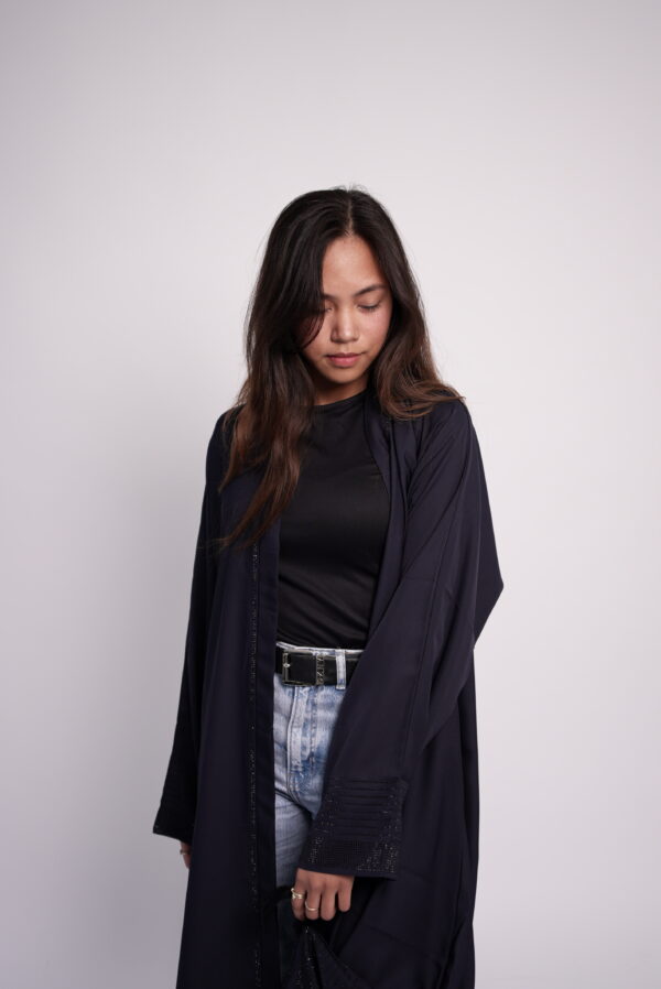 Amira Glow Abaya - Image 2