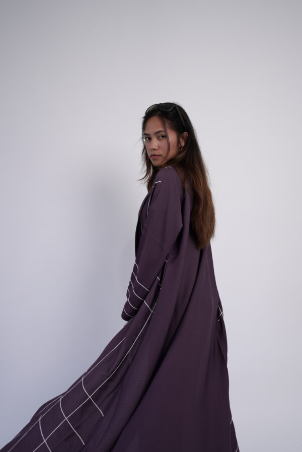 Metro Noir Abaya - Image 3